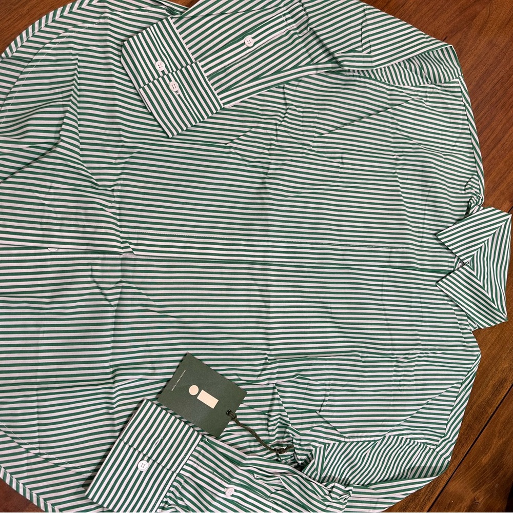 Daily Drills NWT green/white stripe shirt